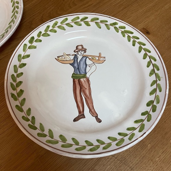 Portugal Pottery - Picture 2 of 10